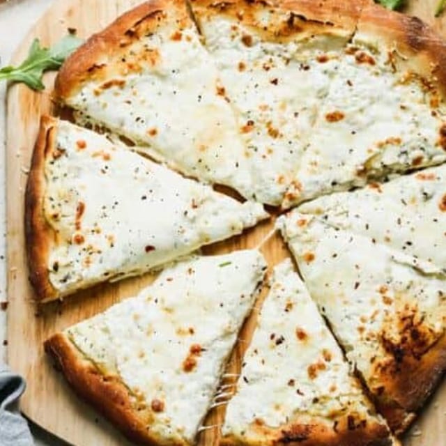 White Ricotta Pizza.