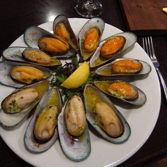New Zealand Mussels.
