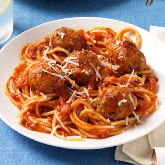 Spaghetti with Meatballs & Sausage.